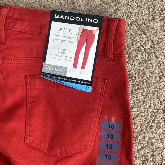 NWT Bandolino Amy Straight Leg Denim Pant, Red - Picture 7 of 12